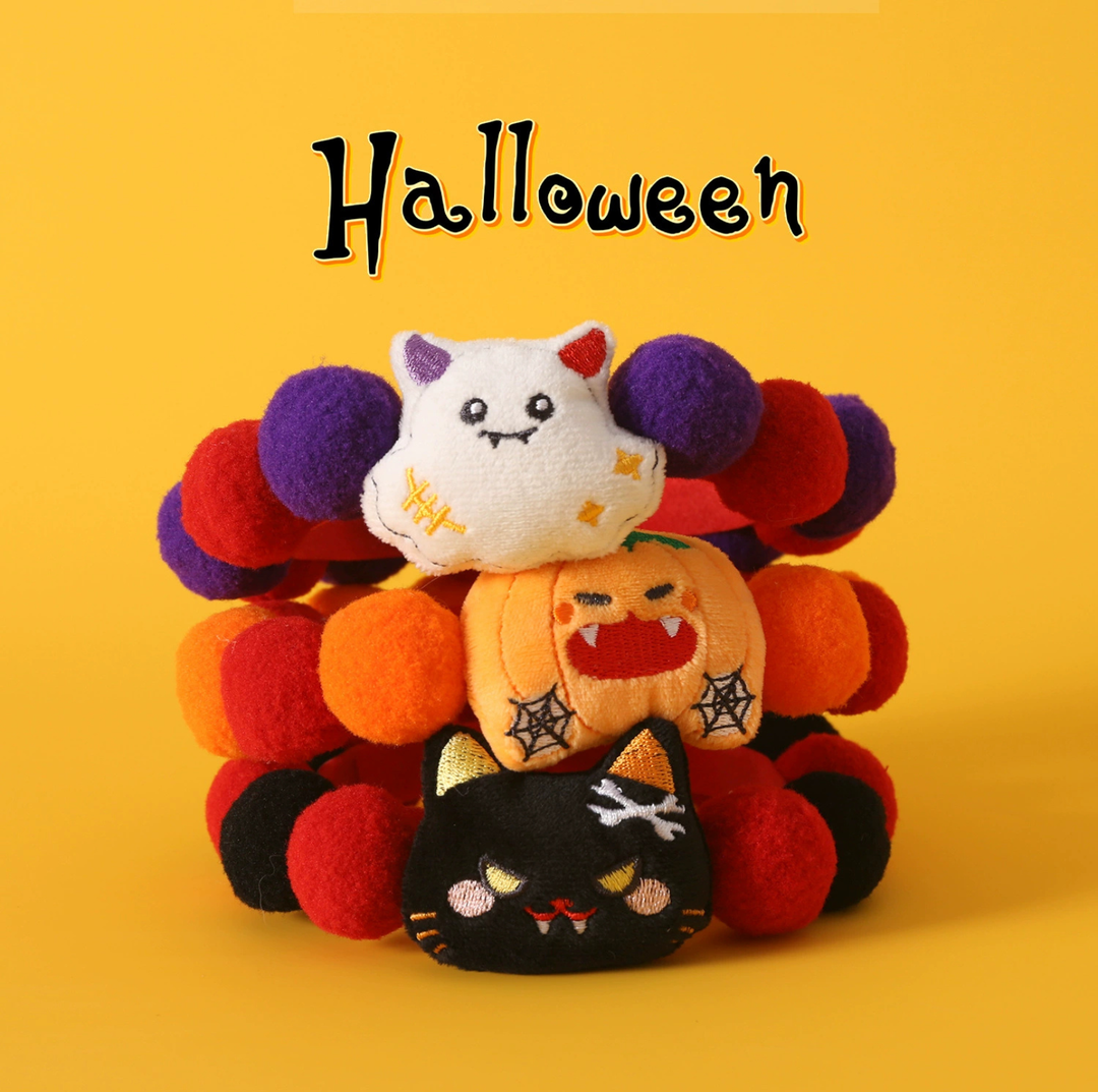 Halloween Plush Ball Collar for Cats and Small Dogs – Soft Cotton Design in Pumpkin, Ghost &amp; Black Cat Styles