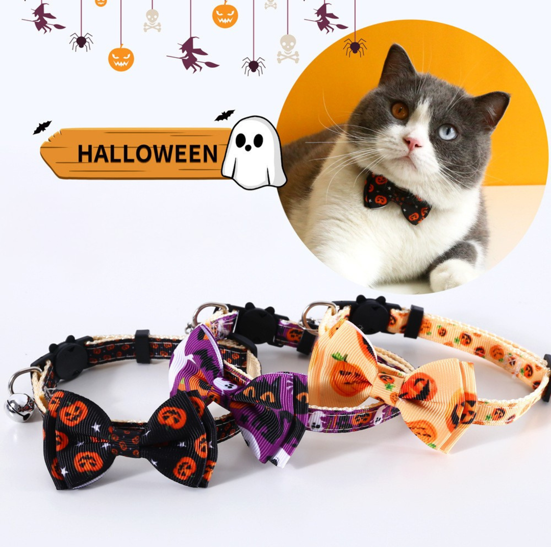 Halloween Bow Tie Cat &amp; Dog Collar – Pumpkin Print with Bell (Adjustable Breakaway Design)