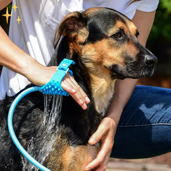 PetClean Glove with Built-In Brush &amp; Hose Connection