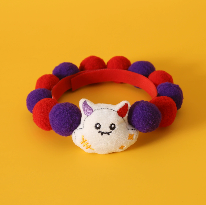 Halloween Plush Ball Collar for Cats and Small Dogs – Soft Cotton Design in Pumpkin, Ghost &amp; Black Cat Styles