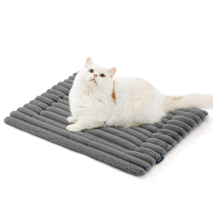 Self-Warming Pet Mat for Cats &amp; Dogs – Quiet, Non-Slip &amp; Electricity-Free