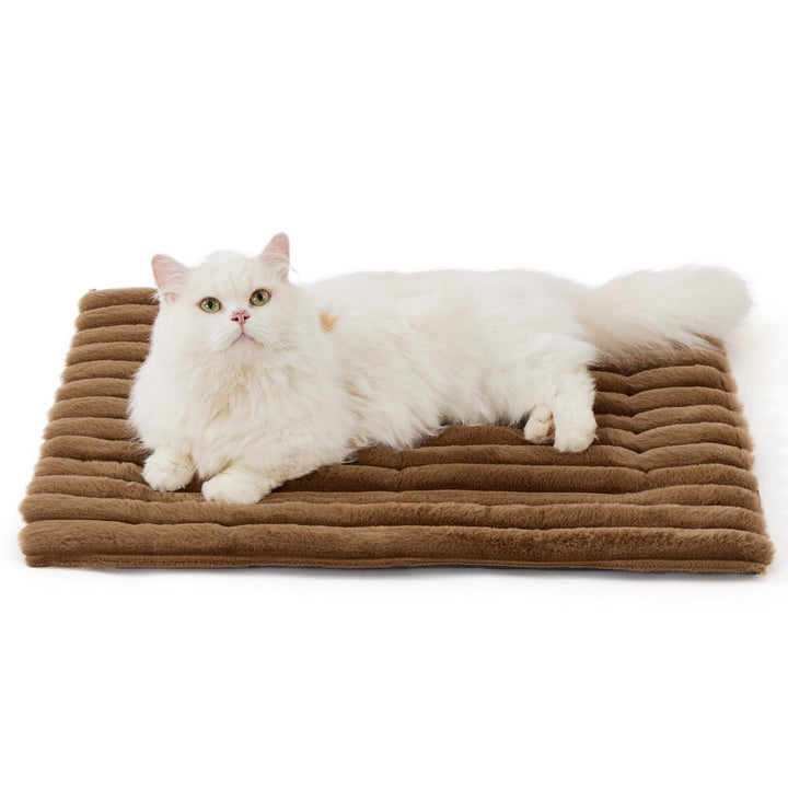 Self-Warming Pet Mat for Cats &amp; Dogs – Quiet, Non-Slip &amp; Electricity-Free