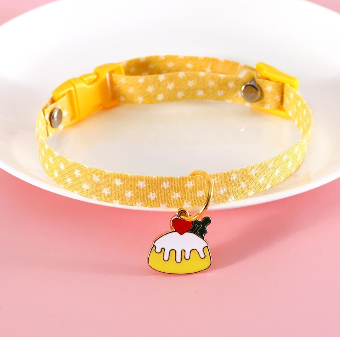 Adjustable Pet Collar with Lovely Charm and Copper Bell for Cats and Small Dogs