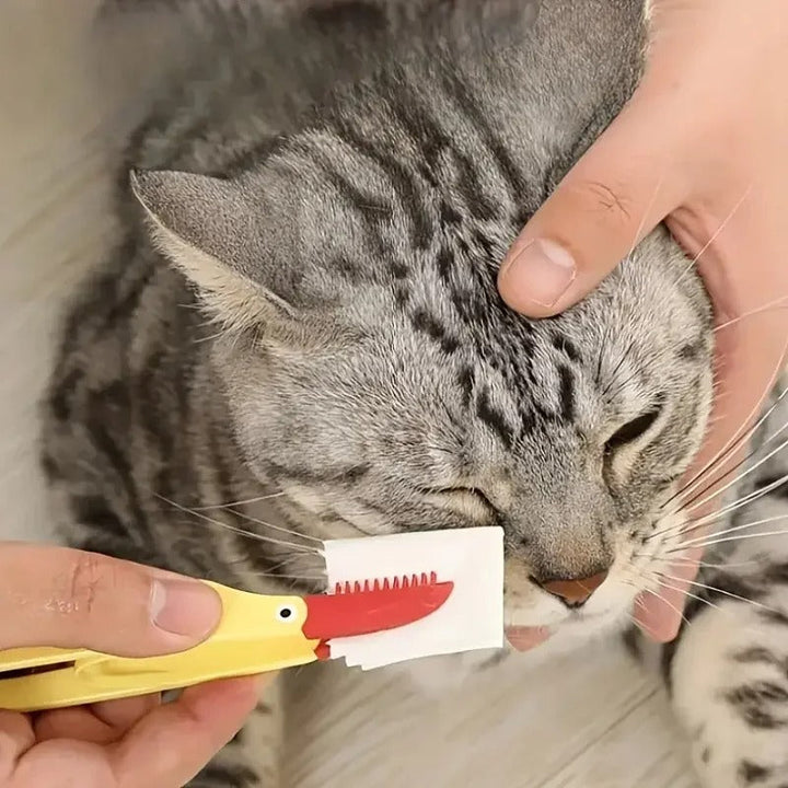 Pet Eye Comb: Gentle Care for Clean &amp; Healthy Eyes
