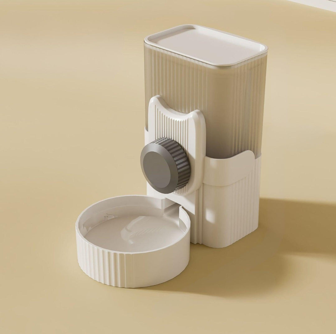 Modern Stylish Pet Hang &amp; Sip Water and Food Feeder